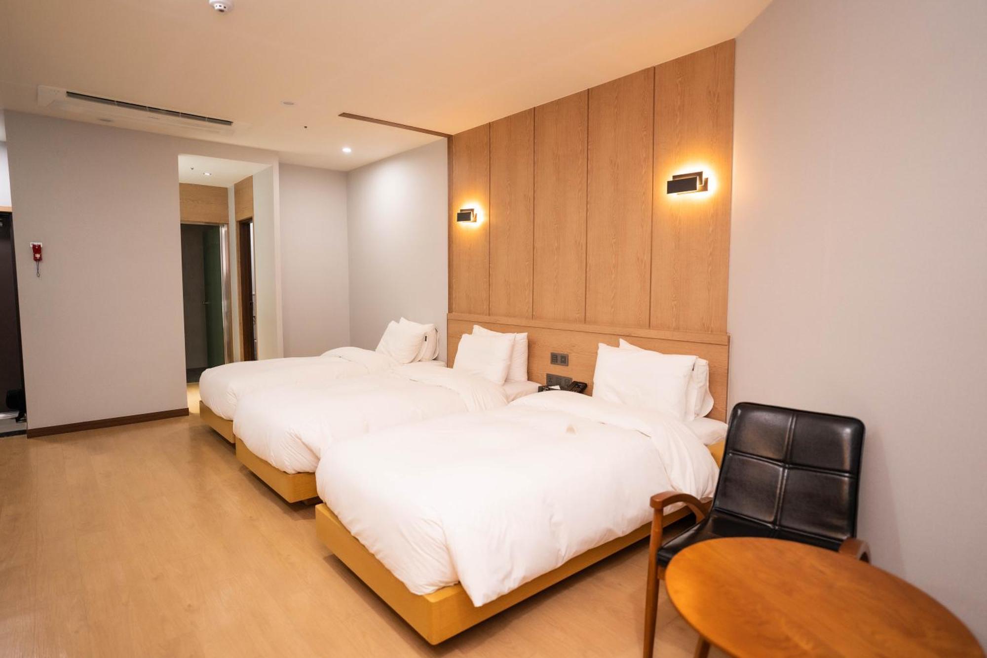 Notte La Mia Hotel Puszan Szoba fotó